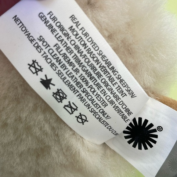 New cream/ten UGG leath/fur earmuffs - Picture 6 of 8